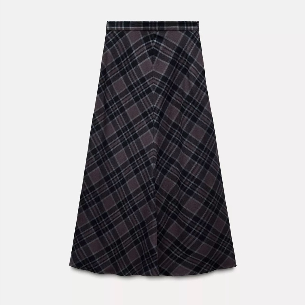 BRAND NEW Zara Checkered Midi Skirt in size Small